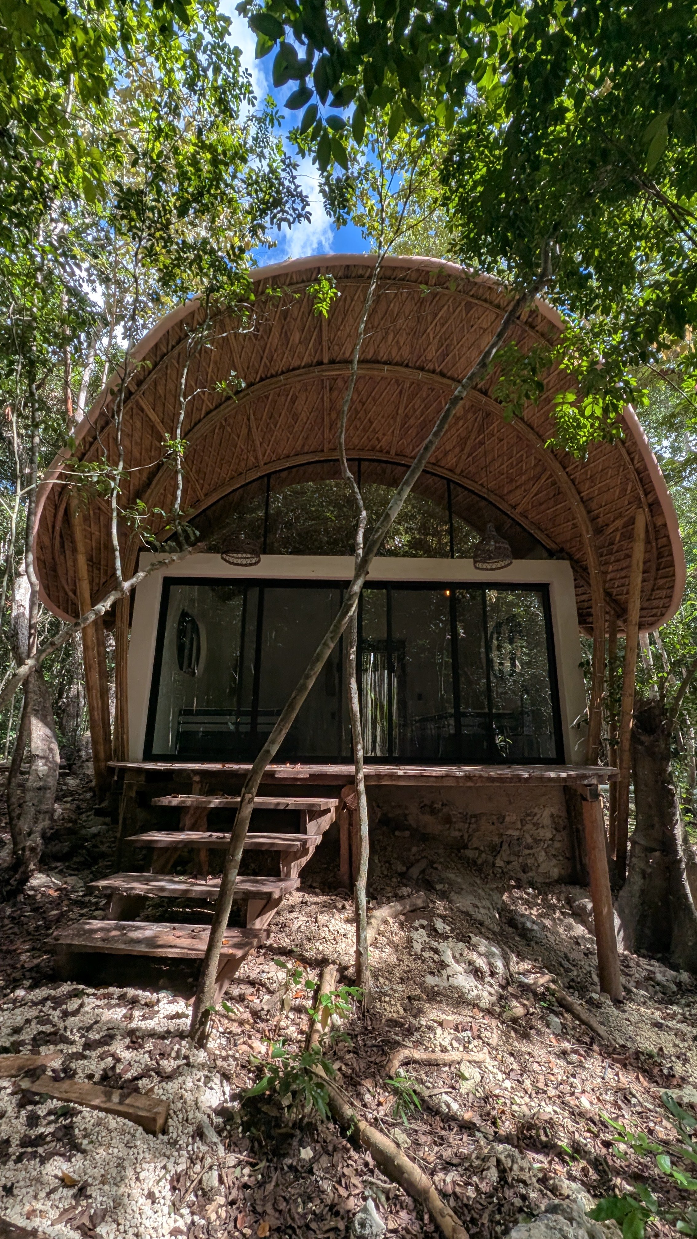 Casa de Bambu bungalow with outdoor shower